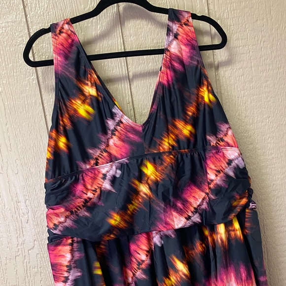 Torrid ASYMMETRICAL HEM SWIM DRESS SHORT LENGTH STRIPE TIE DYE | multiple sizes - Picture 9 of 12
